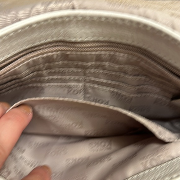 Michael Kors White Shoulder Bag or Crossbody with adjustable chain - Picture 6 of 8